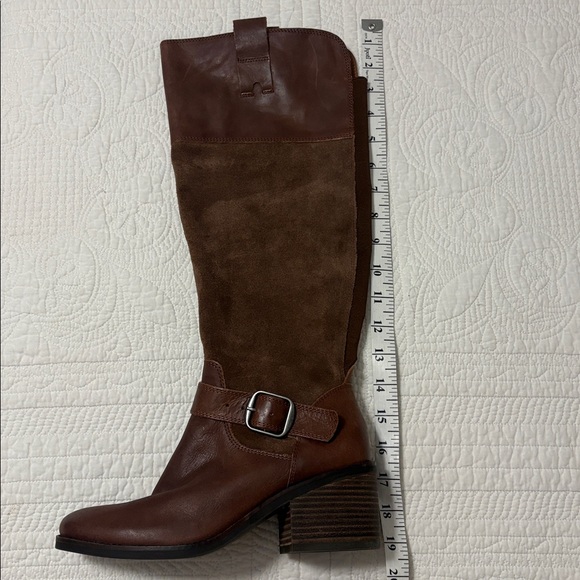 Lucky Brand Kailan Two-Tone Brown Heeled Boots - Picture 10 of 10